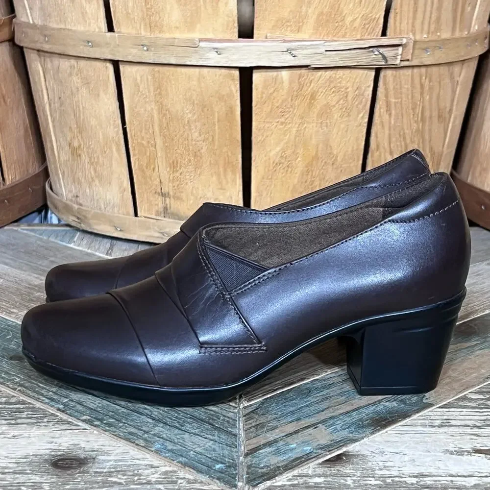Clarks Emslie Warbler Dark Brown Leather Heeled Loafers Pumps Womens Size 5.5